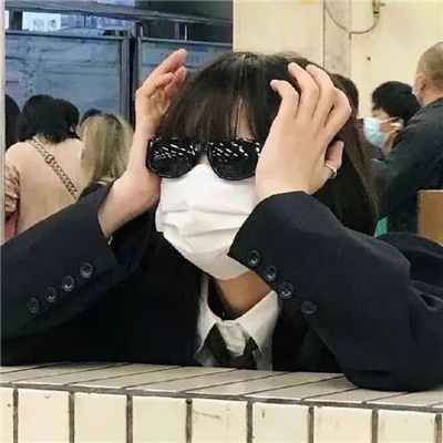 绵阳伴游伴游女生冯萧玉的资料